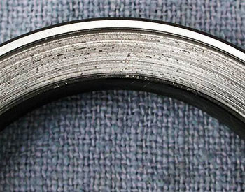 High wear and grooving